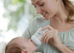 انتخاب بهترین شیشه شیر برای نوزاد