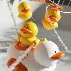 اسباب بازی حمام اردک آبپاش Bath Toys